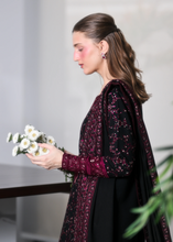 Load image into Gallery viewer, ZAIB |  LUXURY KARANDI| BLACK &amp; MAROON