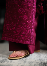 Load image into Gallery viewer, ZAIB |  LUXURY KARANDI | BURGUNDY