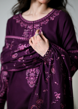 Load image into Gallery viewer, ZAIB |  LUXURY KARANDI | DEEP PLUM
