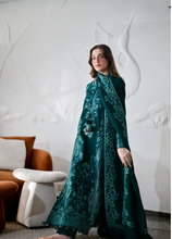Load image into Gallery viewer, ZAIB |  LUXURY KARANDI | DEEP EMERALD