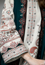 Load image into Gallery viewer, ZAIB |  LUXURY KARANDI | IVORY