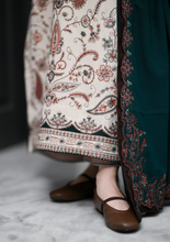 Load image into Gallery viewer, ZAIB |  LUXURY KARANDI | IVORY