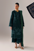 Load image into Gallery viewer, QALAMKAR | QLINE LINEN 26 | ROMA