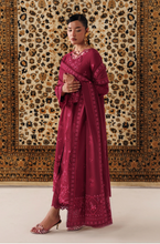Load image into Gallery viewer, QALAMKAR | QLINE LINEN 26 | ALEENA