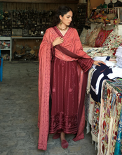 Load image into Gallery viewer, MUSHQ | BLOOM LINEN 26 | BUKHARA BLOOM