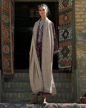 Load image into Gallery viewer, MUSHQ | BLOOM LINEN 26 | WINTER CARAVAN