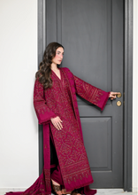 Load image into Gallery viewer, ZAIB |  LUXURY KARANDI | FUCHSIA