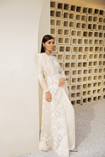 Load image into Gallery viewer, Suffuse ~ Luxury Pret - Moonstone