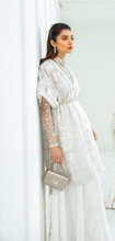 Load image into Gallery viewer, Suffuse ~ Luxury Pret - Camellia Kaftan